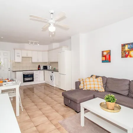 Patricie With Heated Pool Apartment *