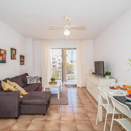 Apartment Patricie With Heated Pool Los Cristianos (Tenerife)