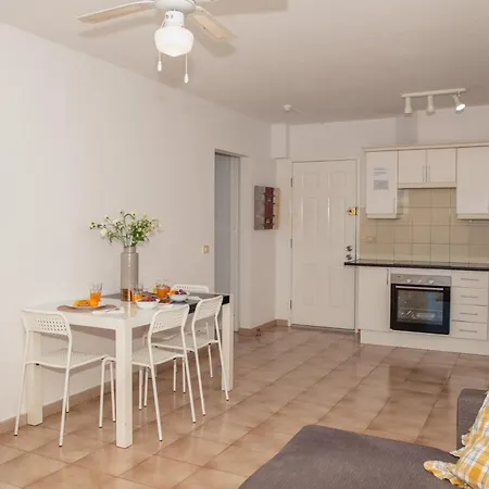 Patricie With Heated Pool Apartment