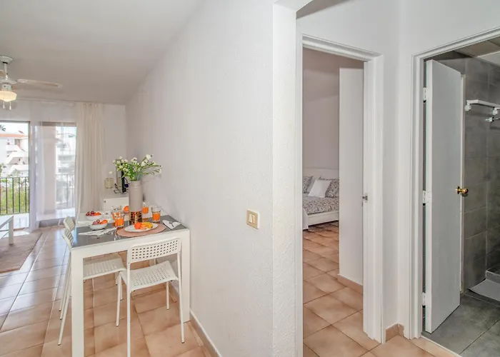 Patricie With Heated Pool Apartment *