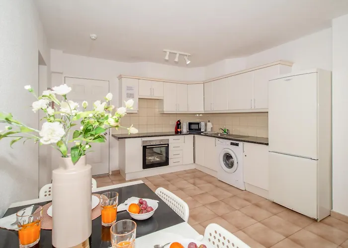 Patricie With Heated Pool * Лос Кристианос