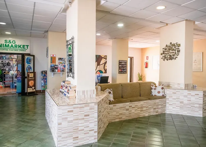 Patricie With Heated Pool