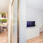 Castle Harbour With Heated Pool Ap Patricia Лос Кристианос