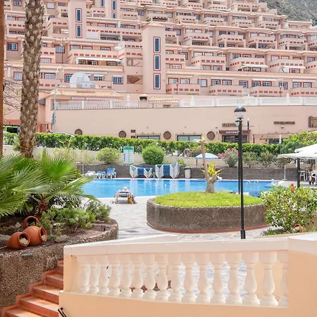 Апартаменты Castle Harbour With Heated Pool Ap Patricia *
