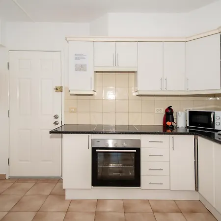 Patricie With Heated Pool